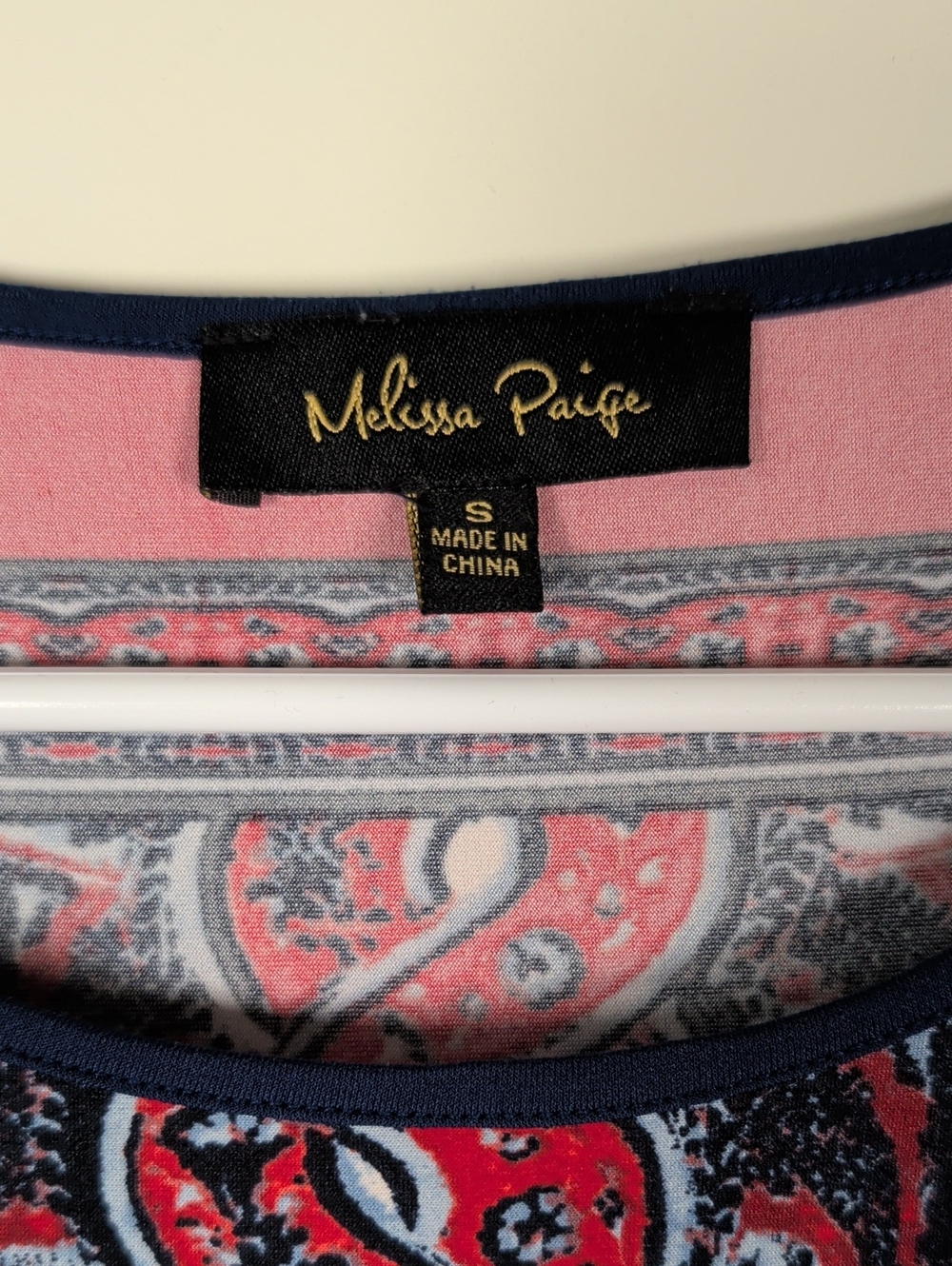 Melissa Paige White Navy Red Paisley Print Sleeveless Shift Dress - Picture 3 of 10